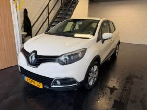 Renault Captur 0.9 TCe (2013) | Zuinig • Hoog zitcomfort • APK 02-2027
